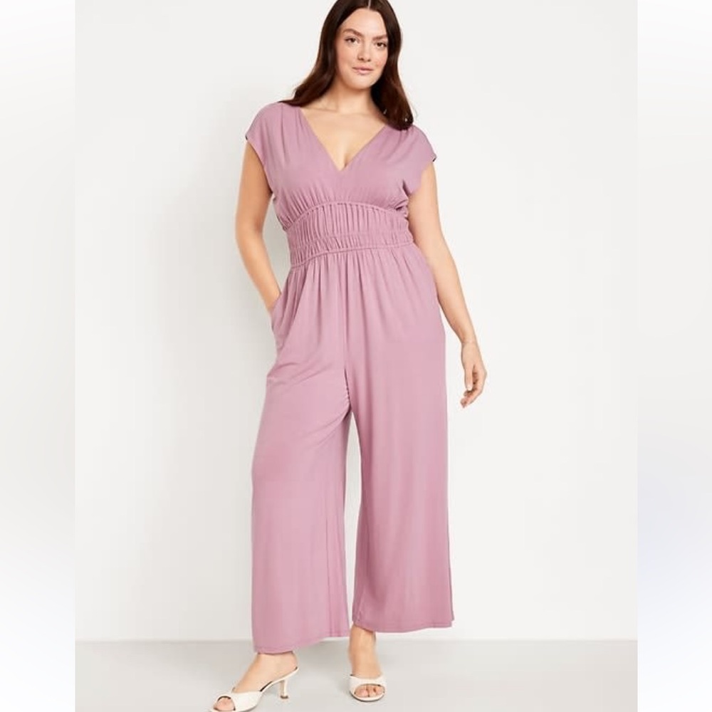 Old Navy NWT dusty Rose wide leg jumpsuit size small petite